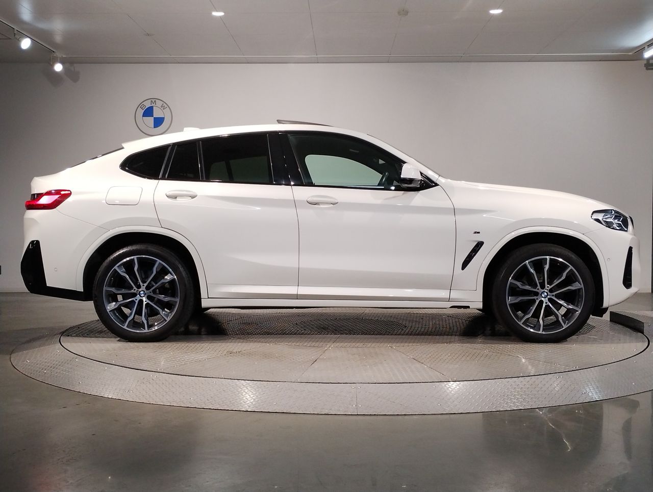 X4 xDrive20d RHD