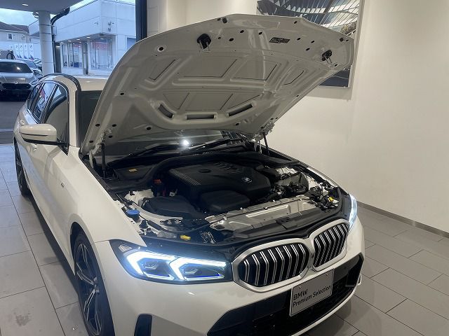 318i Touring RHD