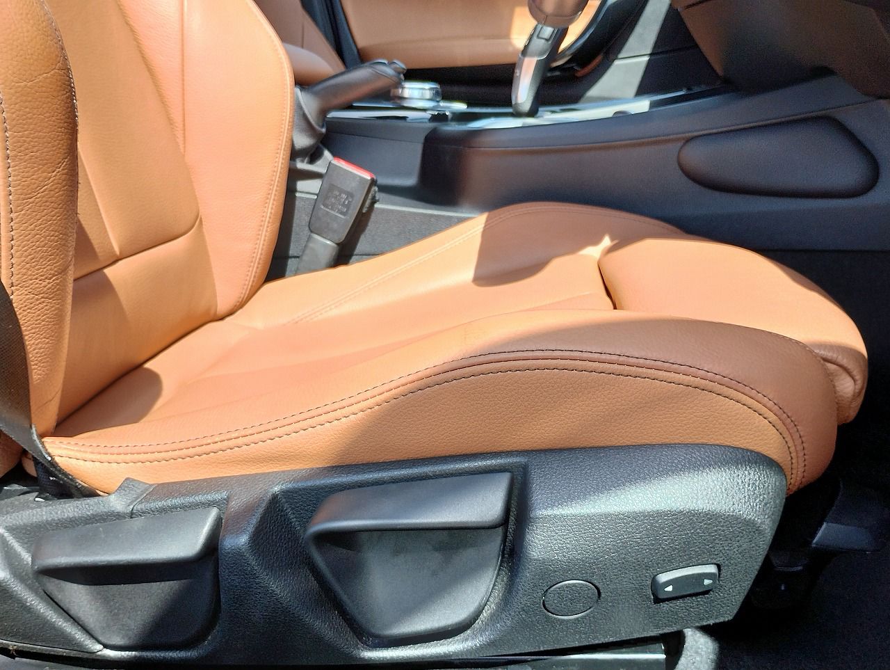 118D 5DOOR RHD