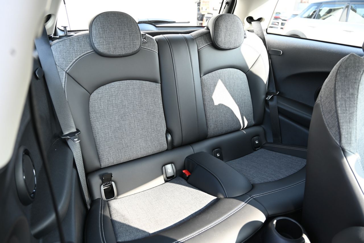 MINI Cooper F56 RHD