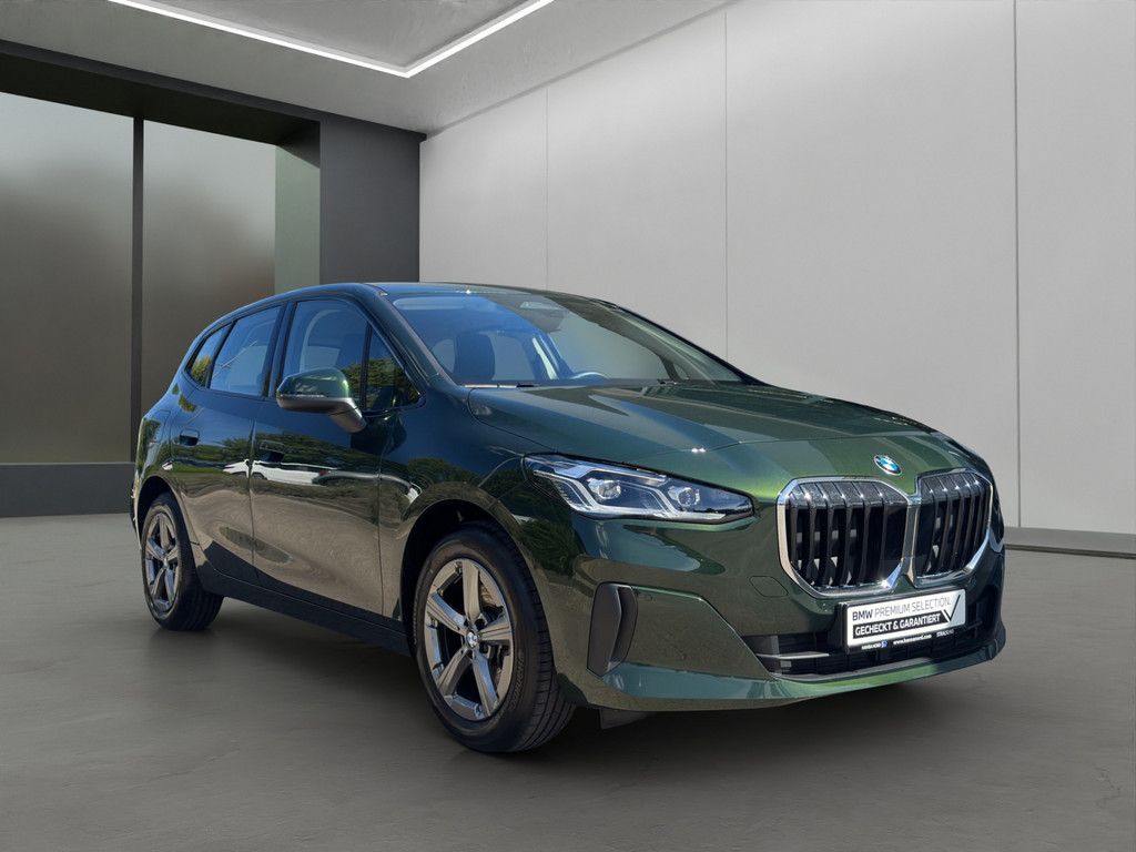 BMW 216