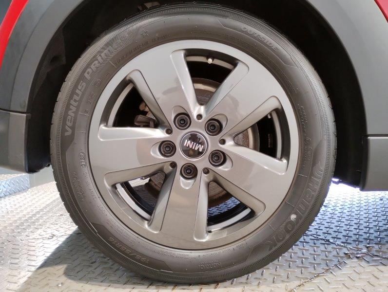 MINI Cooper F56 RHD