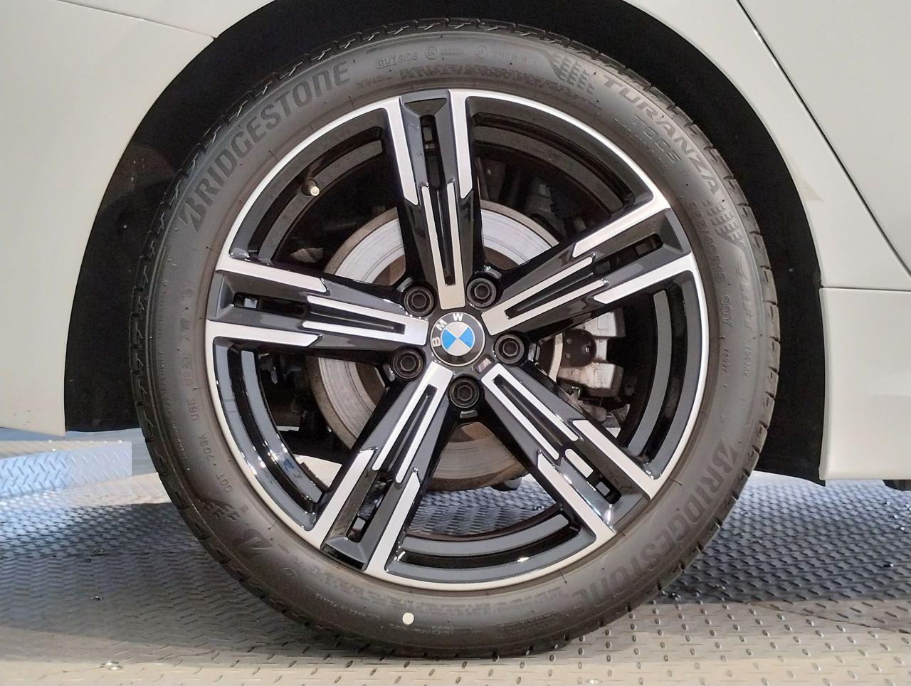 G20 320i Saloon LCI RHD MX