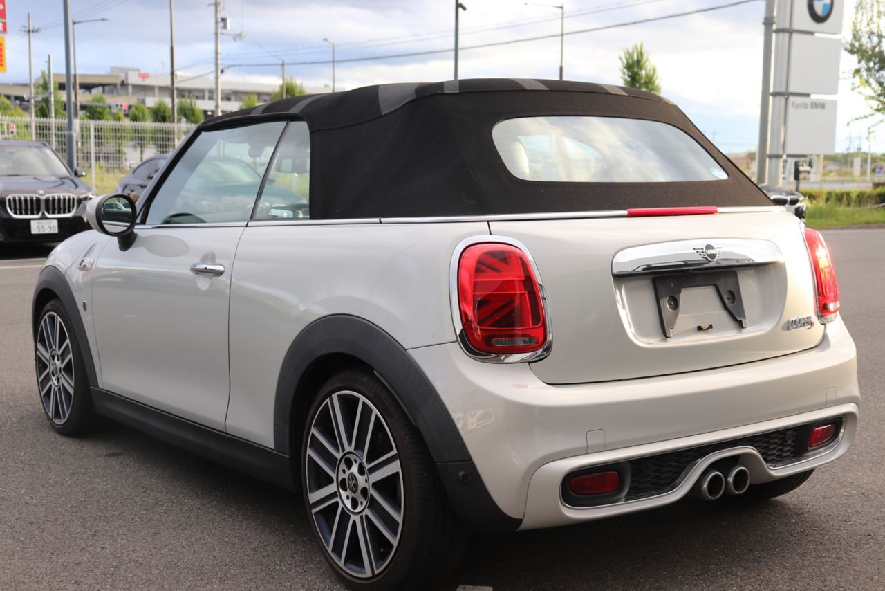 F57 MINI Cooper S Convertible LCI