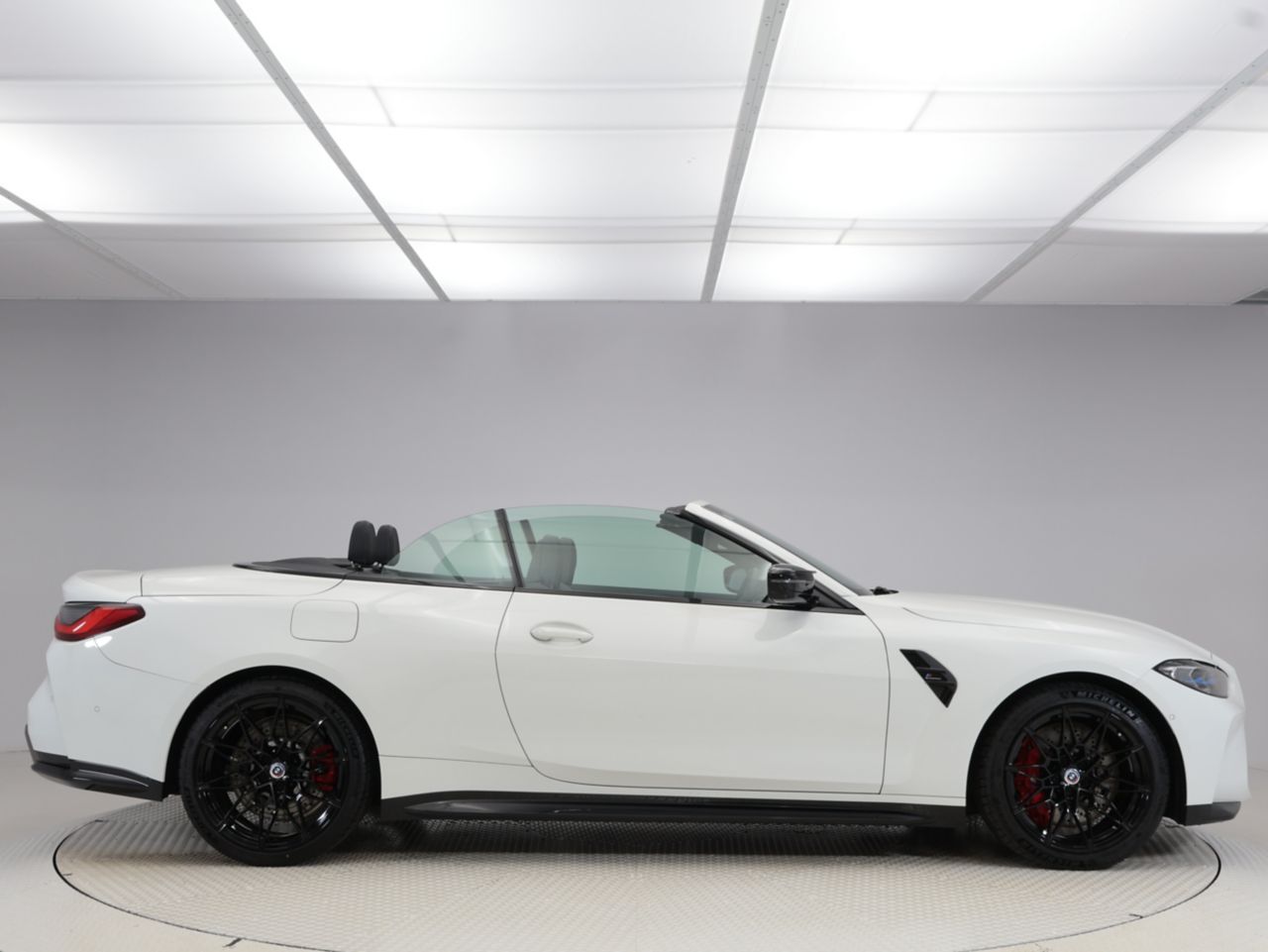 G83 M4 Competition M xDrive Competition RHD