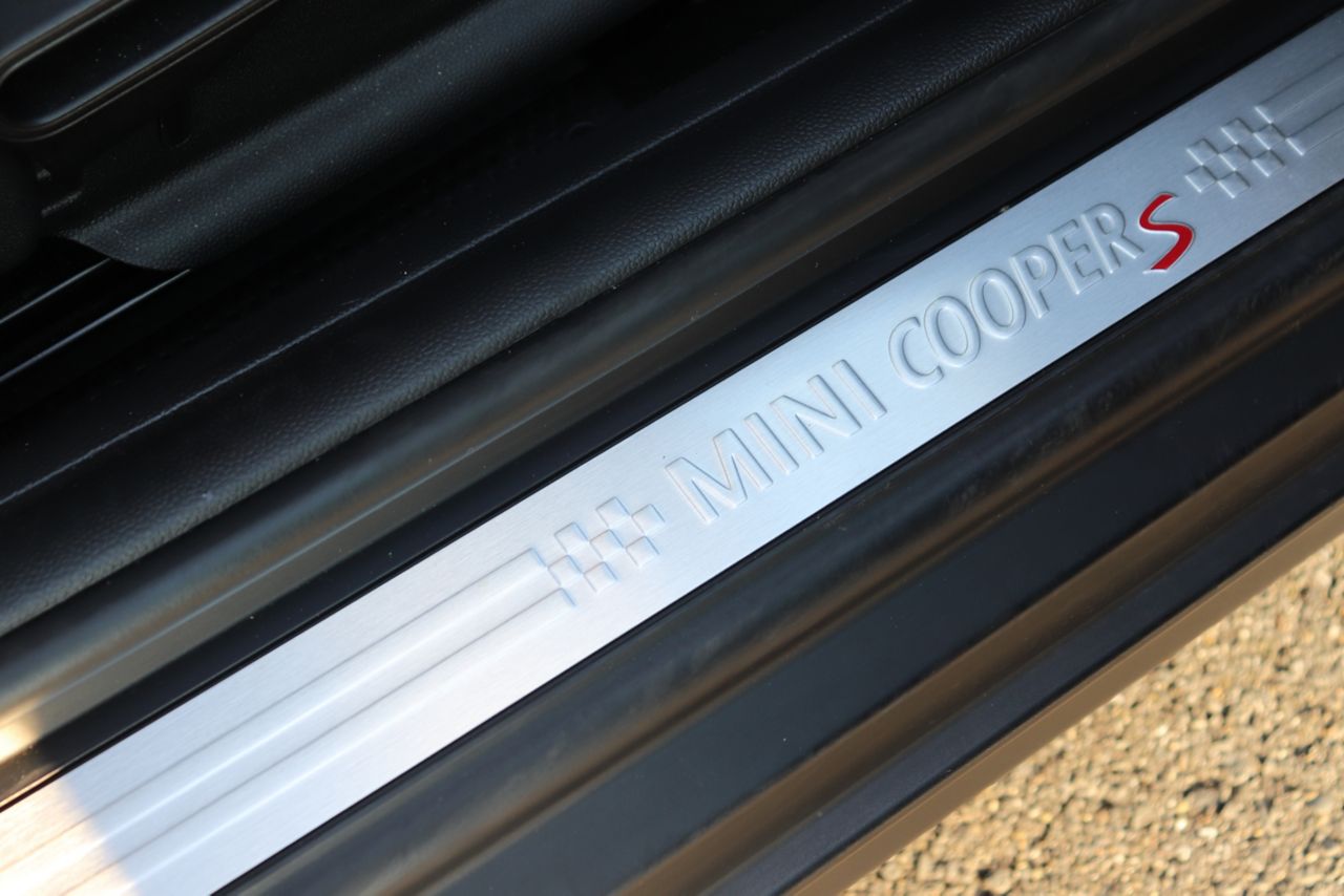 Cooper S 3 doors RHD