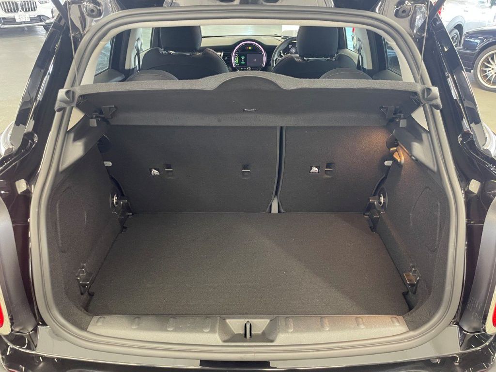 F55 MINI Cooper SD 5dr Hatch LCI