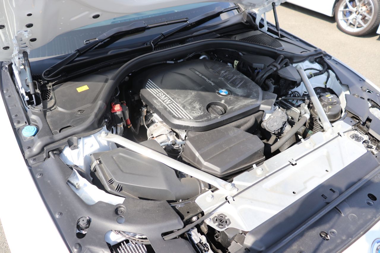 G26 420d xDrive Gran Coupe RHD