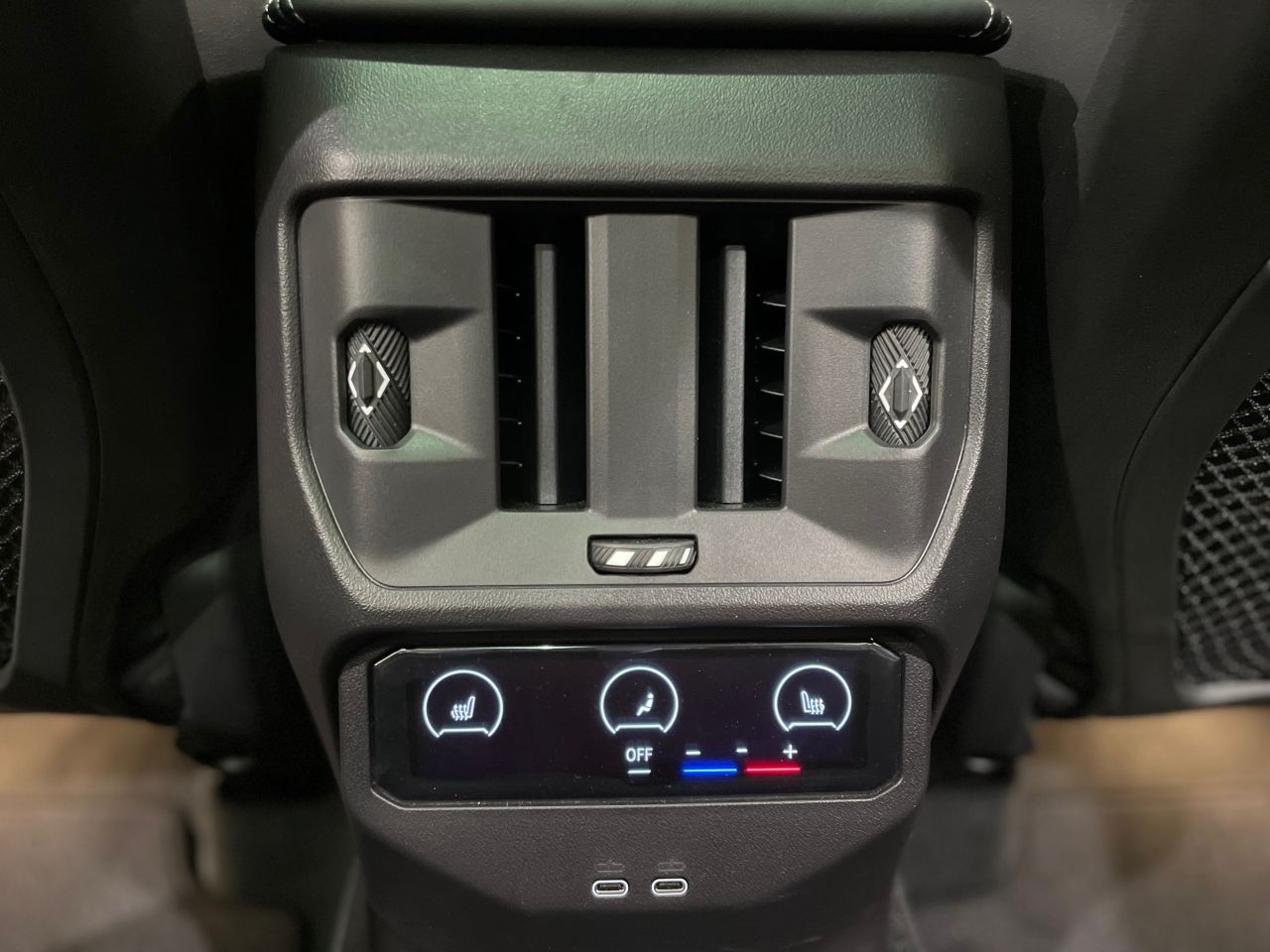 X3 M50 US