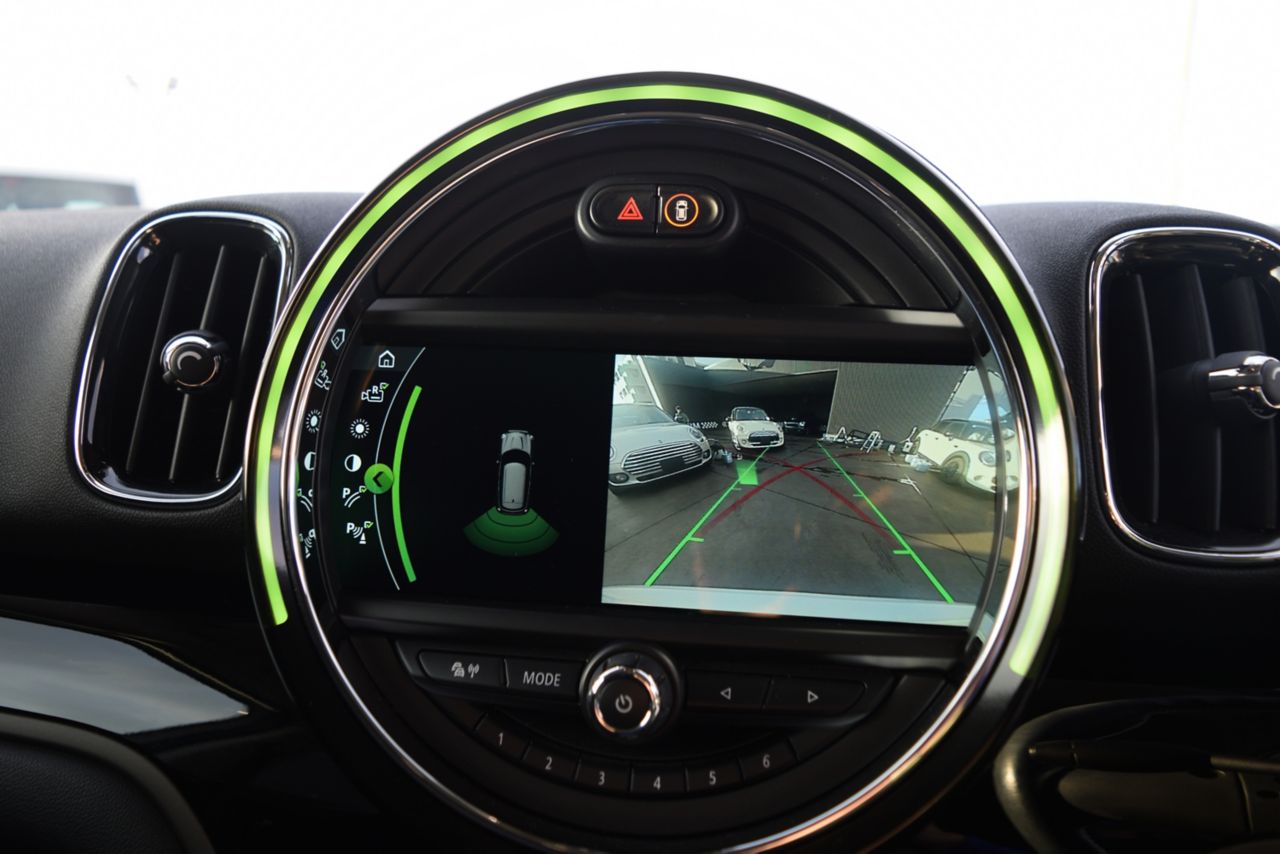 MINI CROSSOVER COOPER D