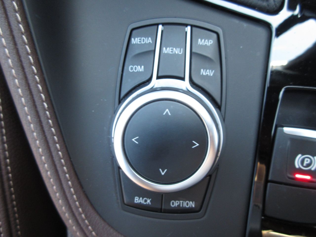 F39 X2 sDrive18i B38 1.5i SAC