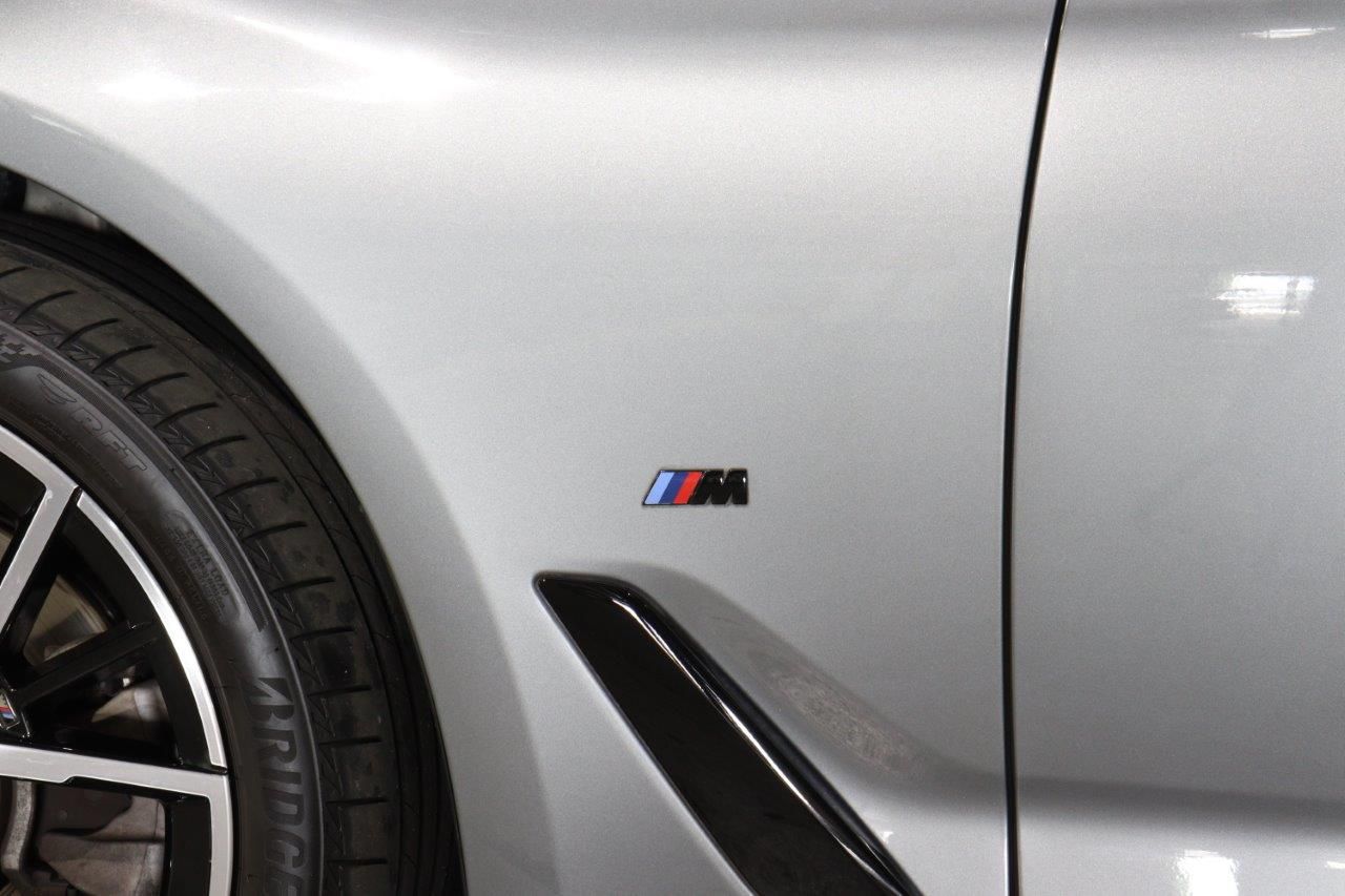 520d xDrive Sedan RHD