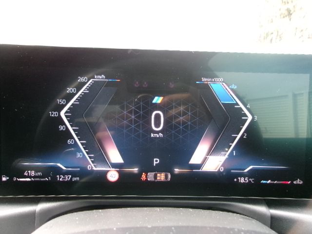 320d xDrive Berline RHD