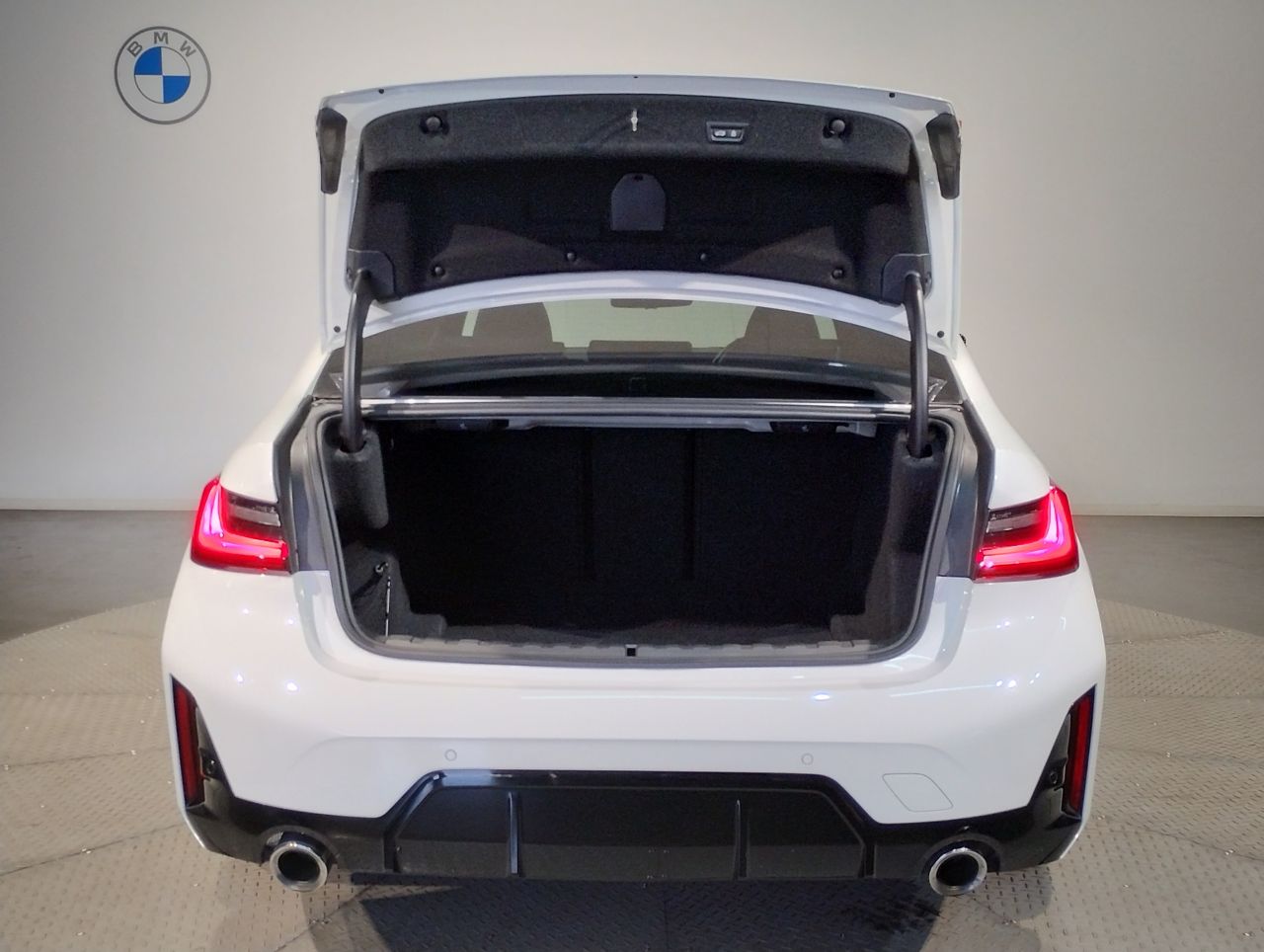 G20 320i Saloon LCI RHD MX