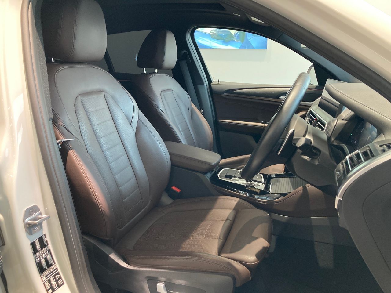 X4 xDrive20d RHD