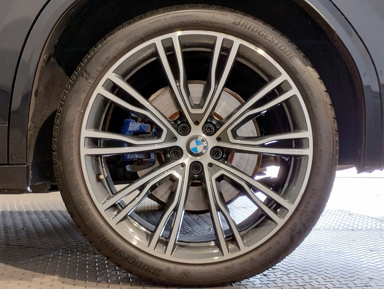 G01 X3 M40i RHD ZA