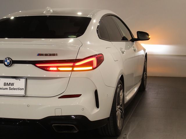 F4* **35i xDrive **** ***** B48 2.0i