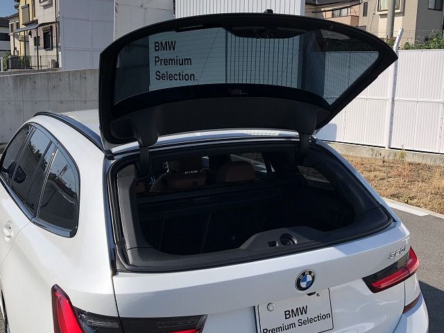 G21 320i RHD