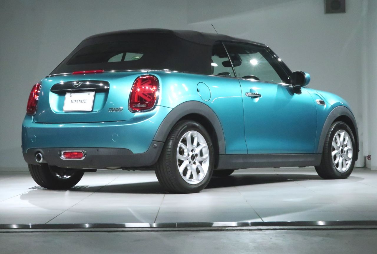 F57 MINI Cooper Convertible LCI