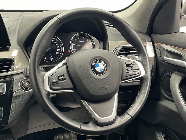 X1 sDrive18i RHD