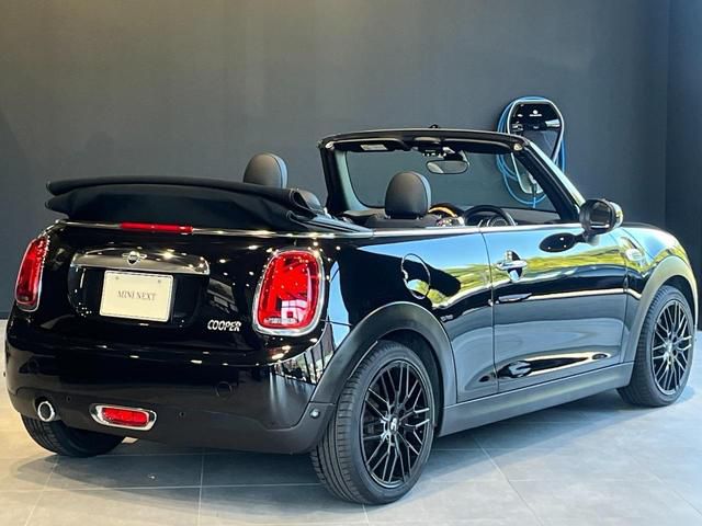 F57 MINI Cooper Convertible LCI