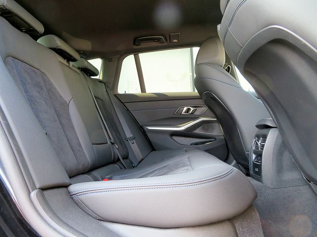 G21 320i Touring LCI RHD