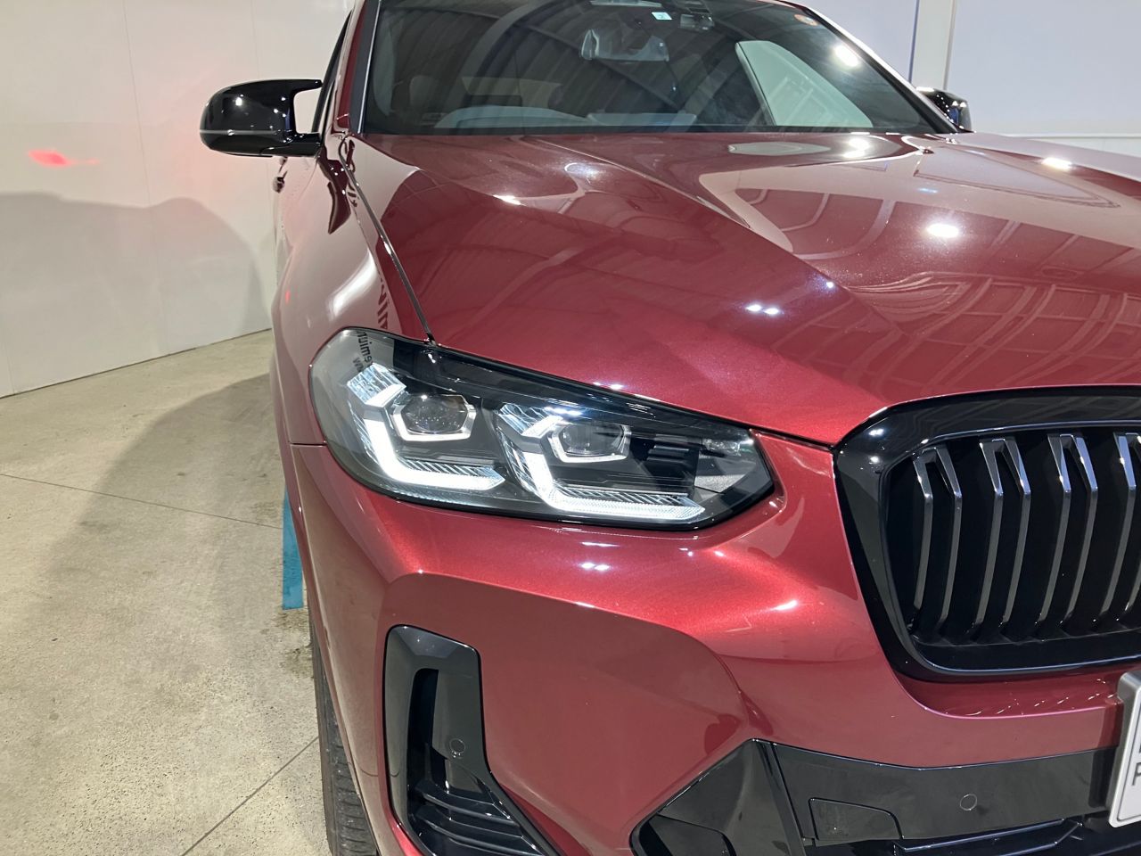 G02 X4 M40i RHD LCI