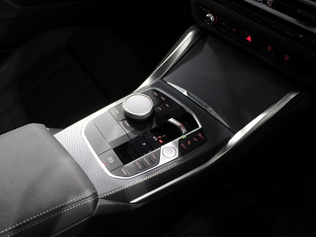 G26 420d xDrive Gran Coupe RHD