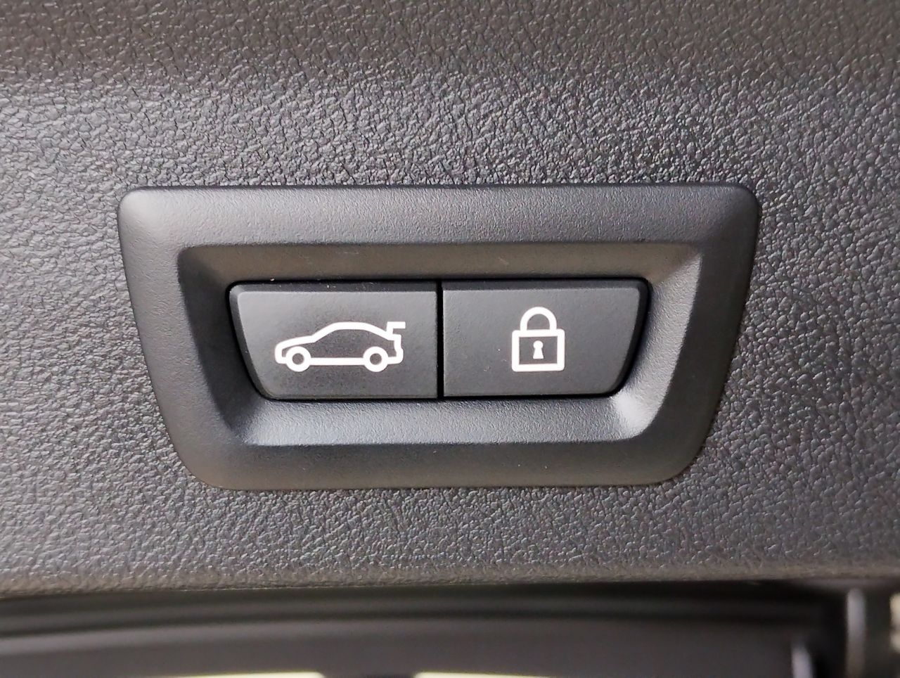 G01 X3 M40d RHD LCI ZA