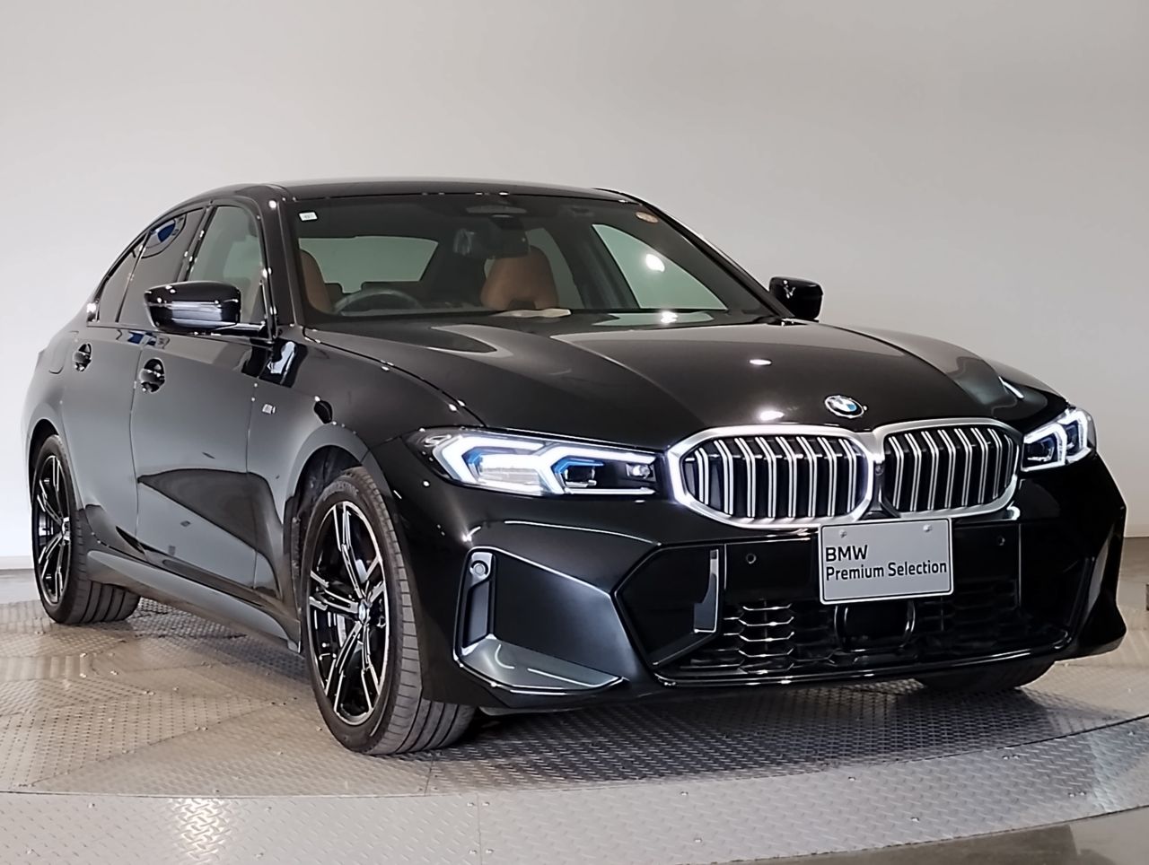 320d xDrive Berline RHD