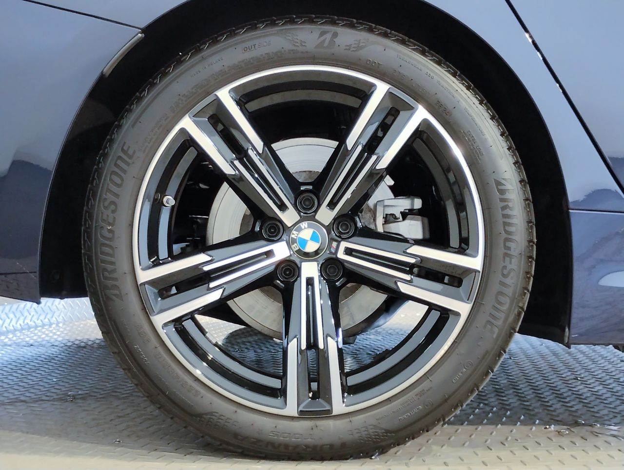 320d xDrive Berline RHD