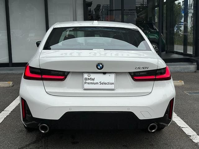 G20 320i Saloon LCI RHD MX