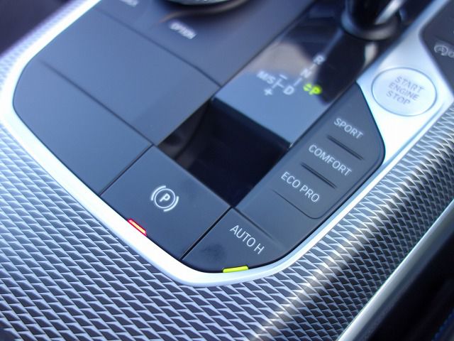 G21 320d xDrive Touring RHD