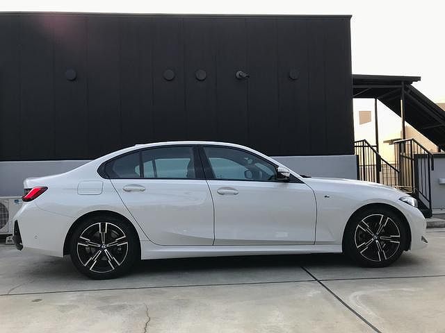 G20 320i Saloon LCI RHD MX