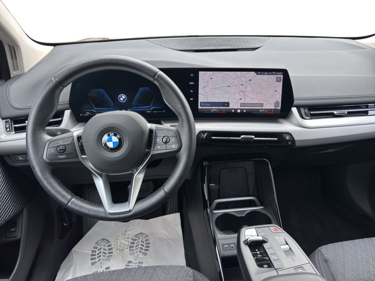 BMW 216
