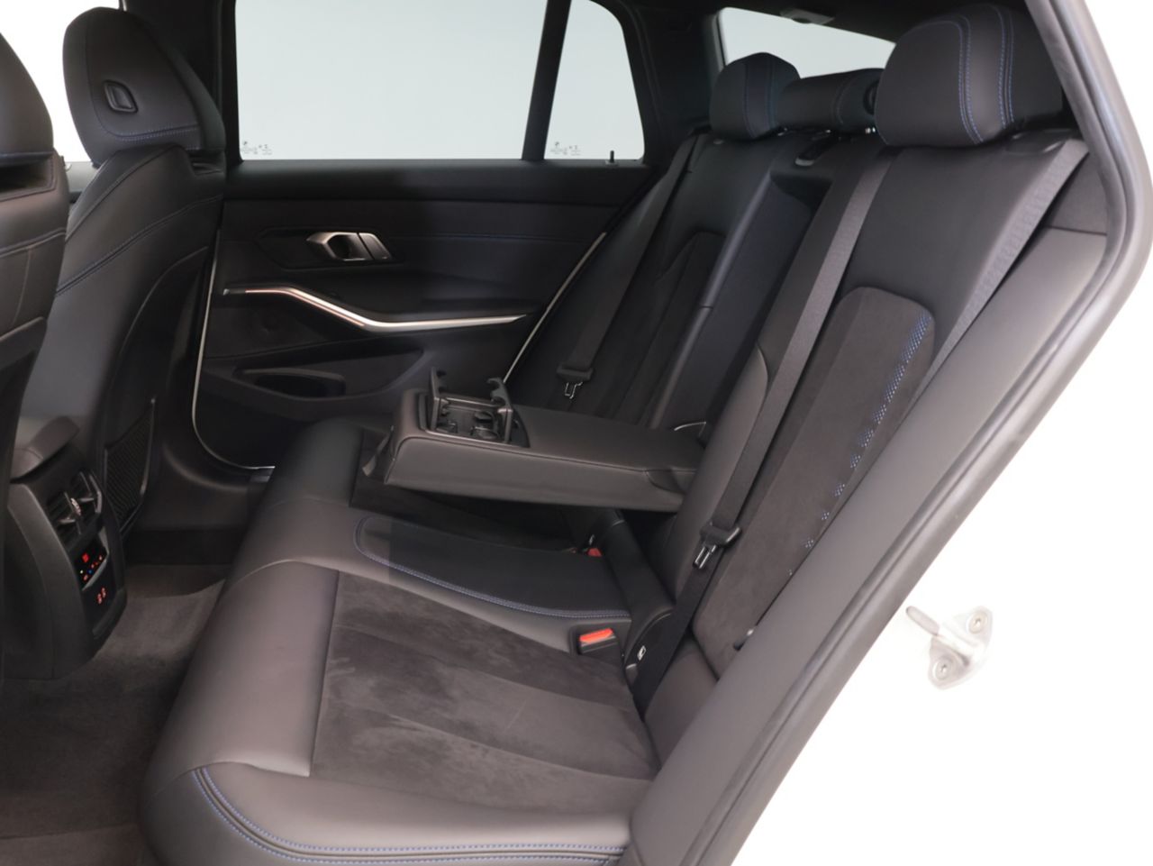 G21 318i Touring