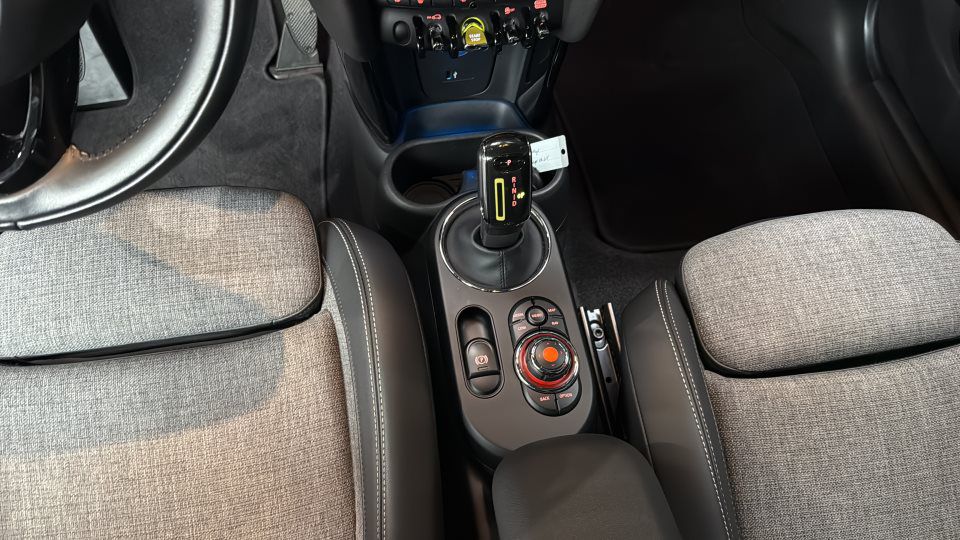 MINI Cooper SE