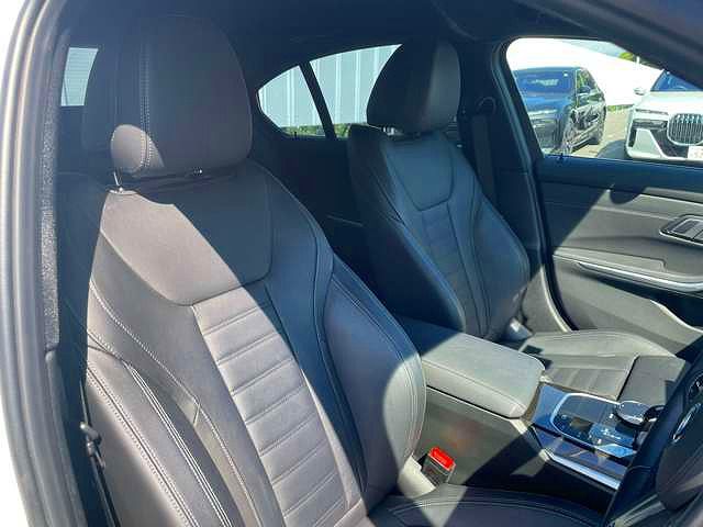 G20 330e Saloon RHD MX