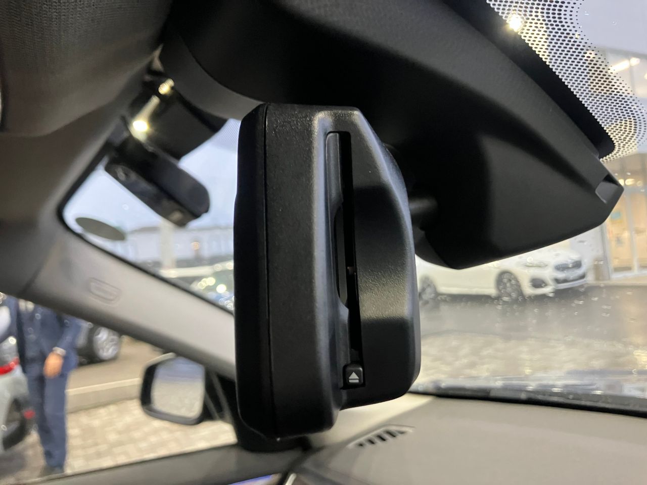 F48 X1 xDrive18d B47 2.0d LCI