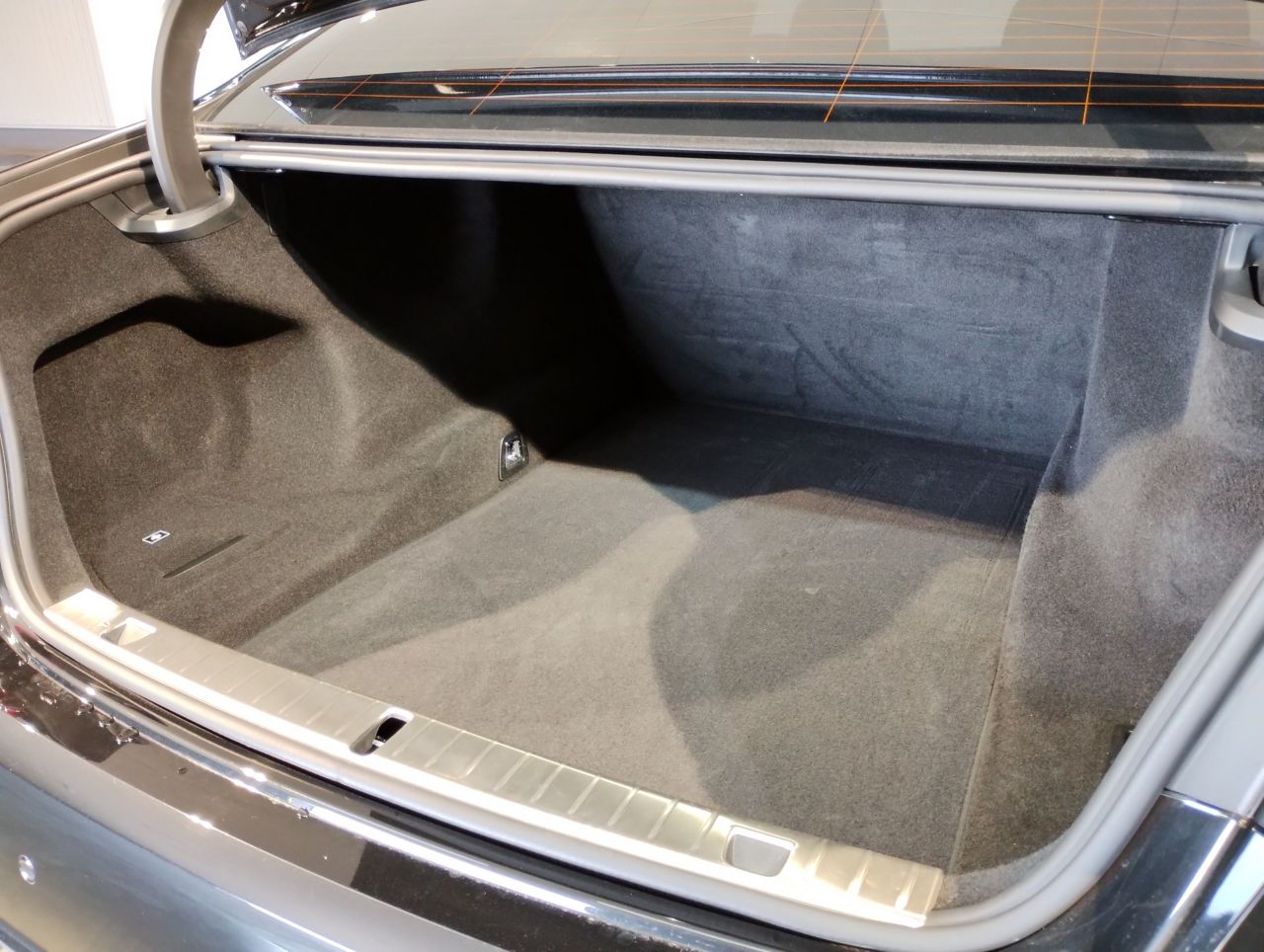 G12 740Li Saloon LCI