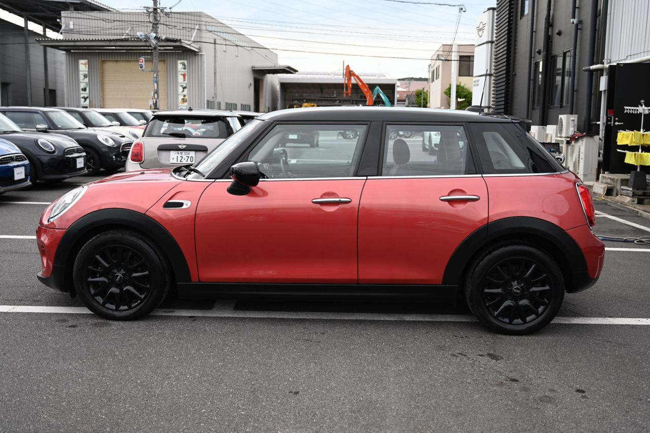 F55 MINI Cooper 5-Door Hatch LCI