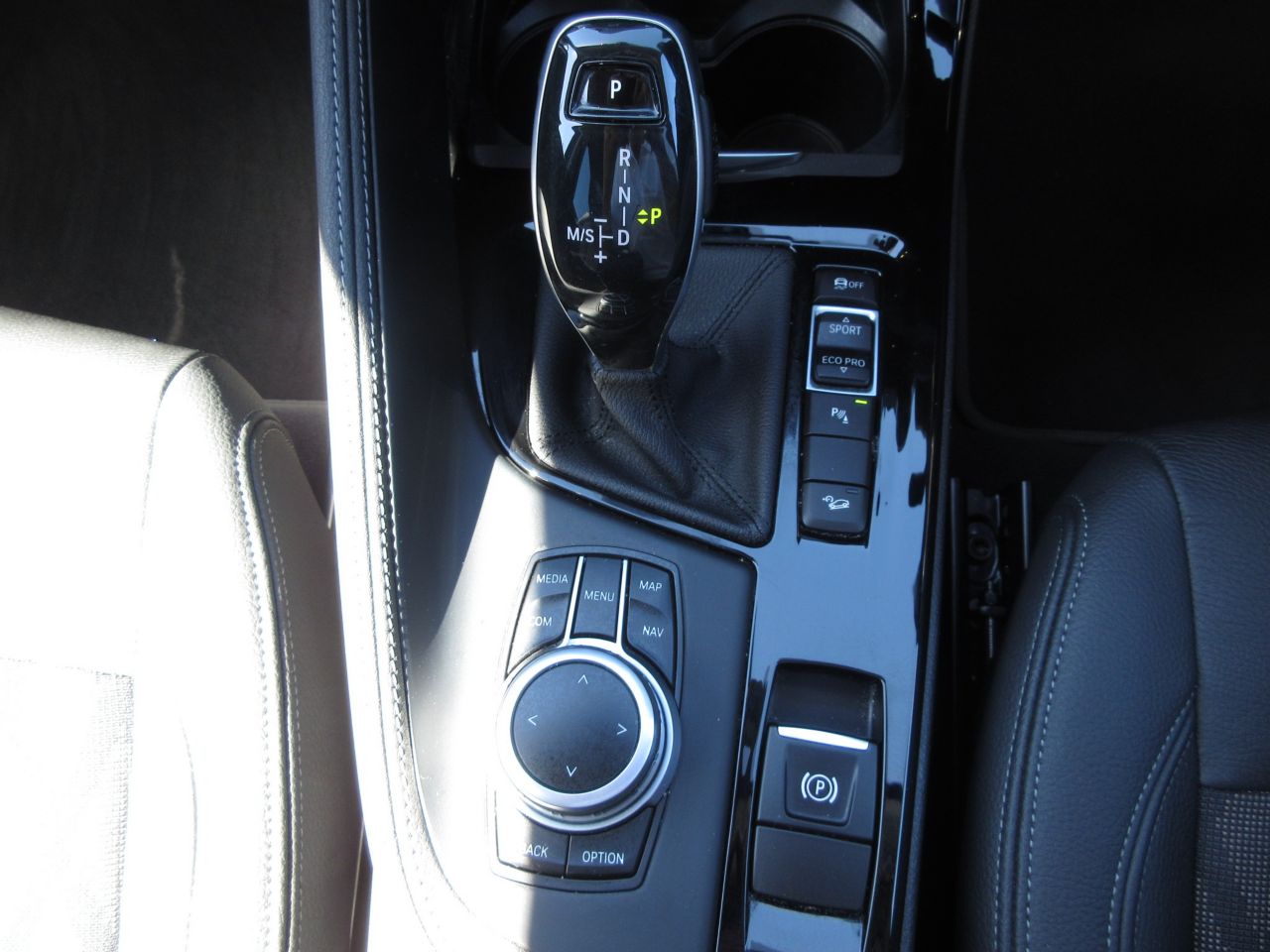 F48 X1 xDrive18d B47 2.0d LCI