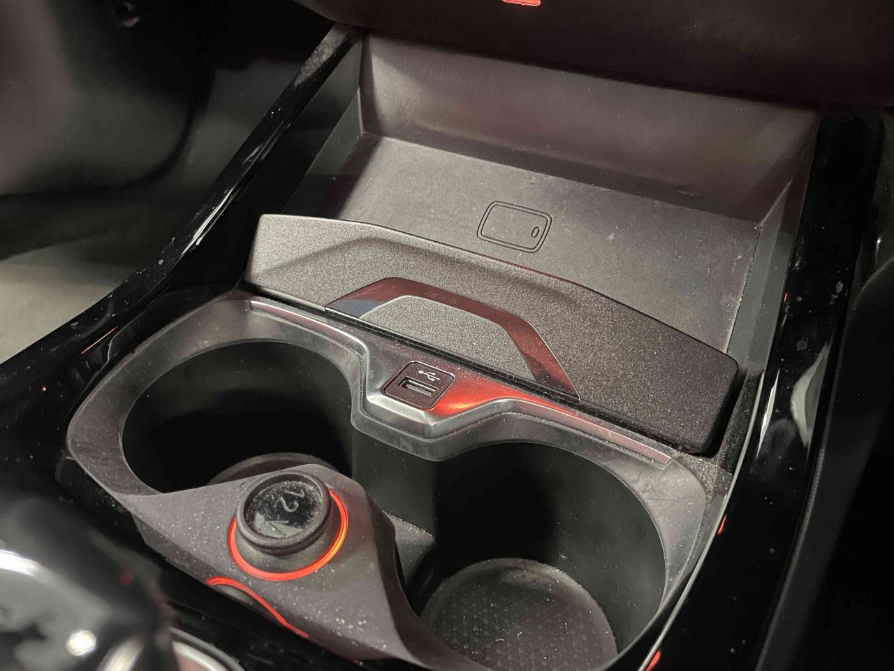 F40 118d Sports Hatch 5-door B47 2.0d