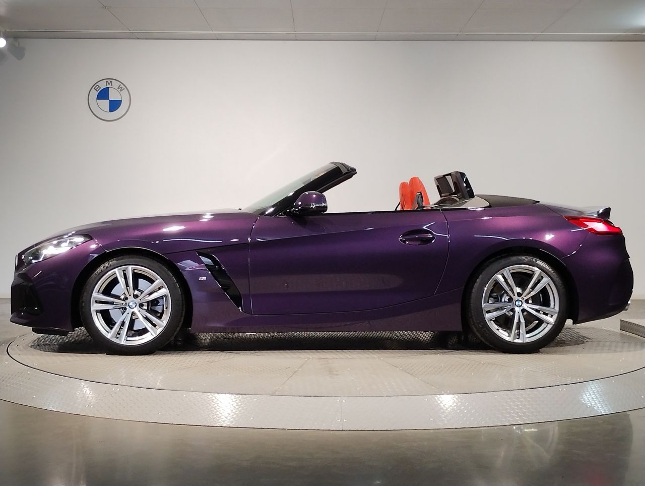 G29 z4 sDrive20i RHD
