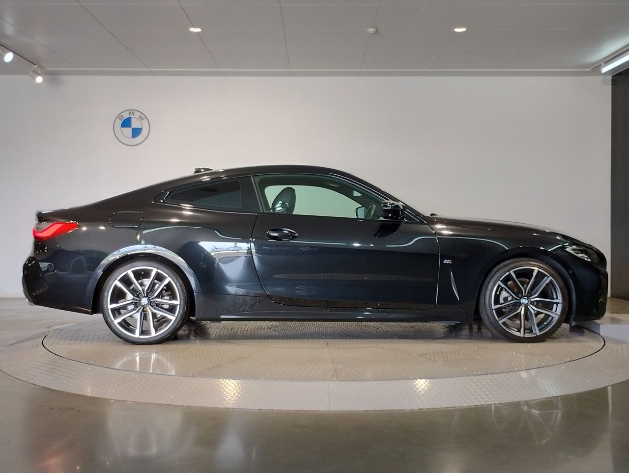 G22 420i B48 2.0 RHD