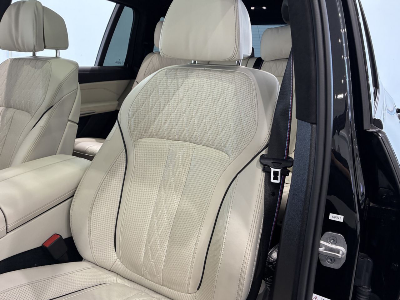 X7 xDrive40d RHD US