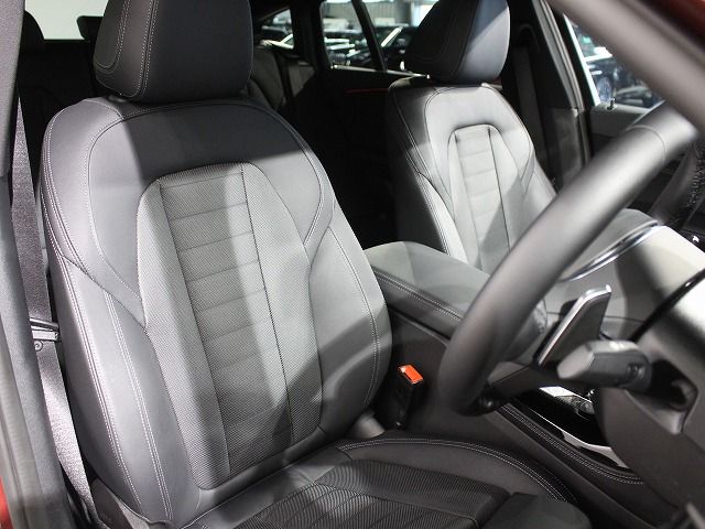 X4 xDrive20d RHD