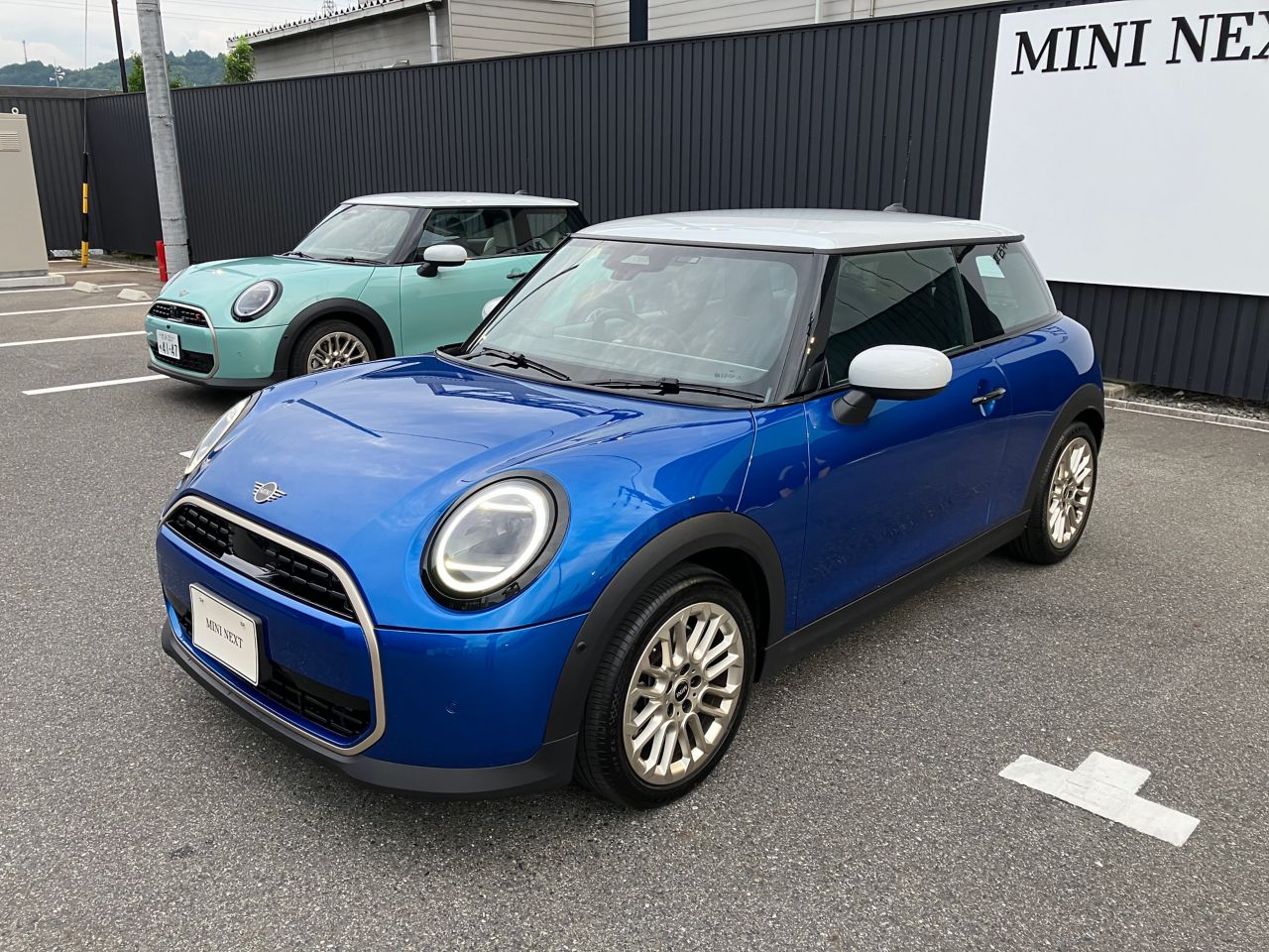 F66 MINI Cooper C 3Dr