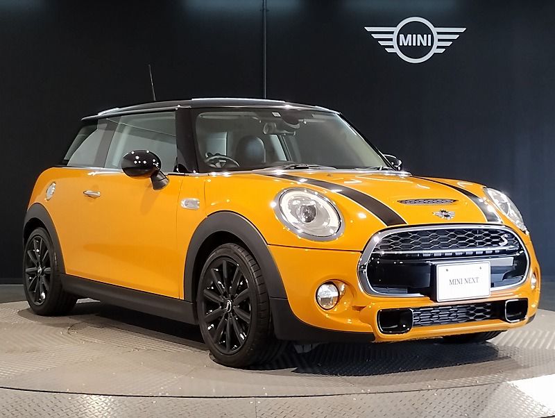 F56 MINI COOPER S