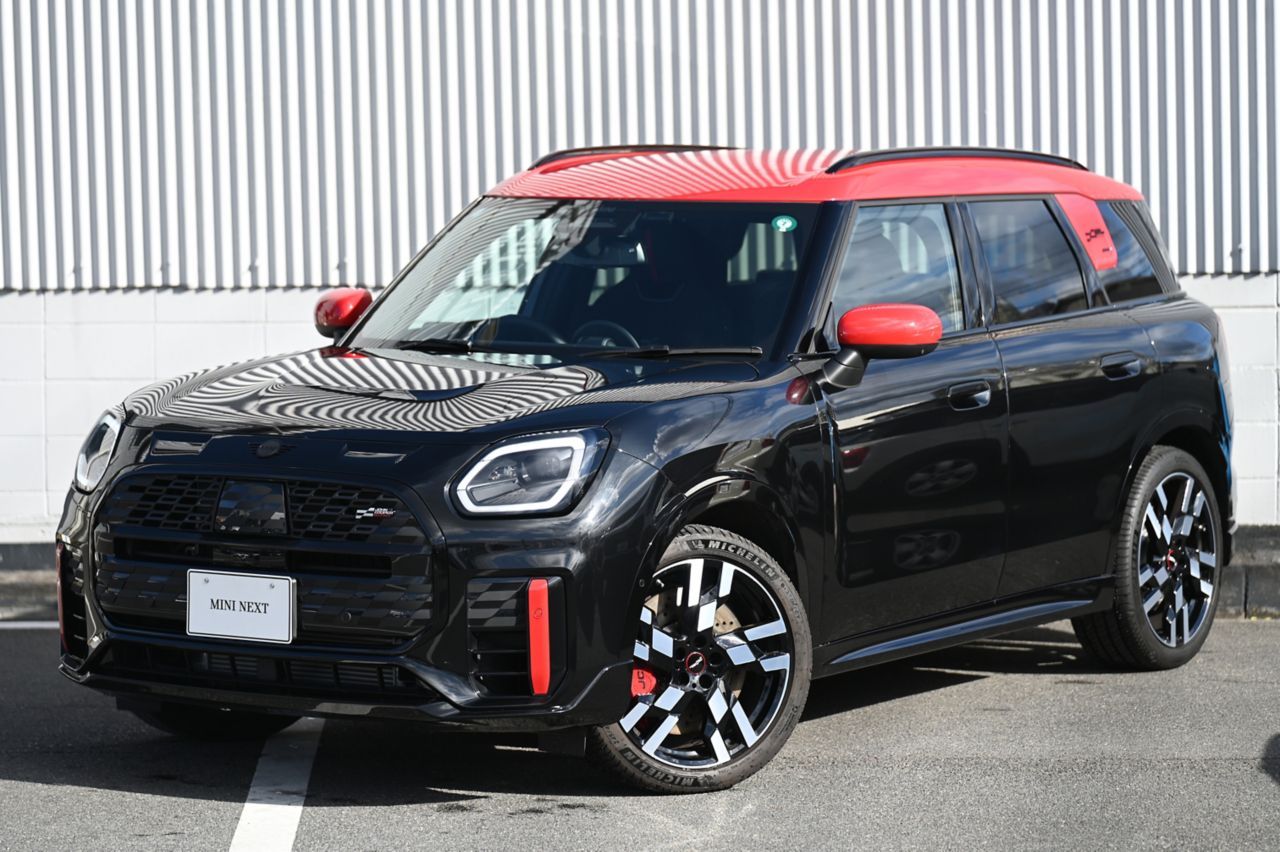 U25 MINI John Cooper Works Countryman ALL4